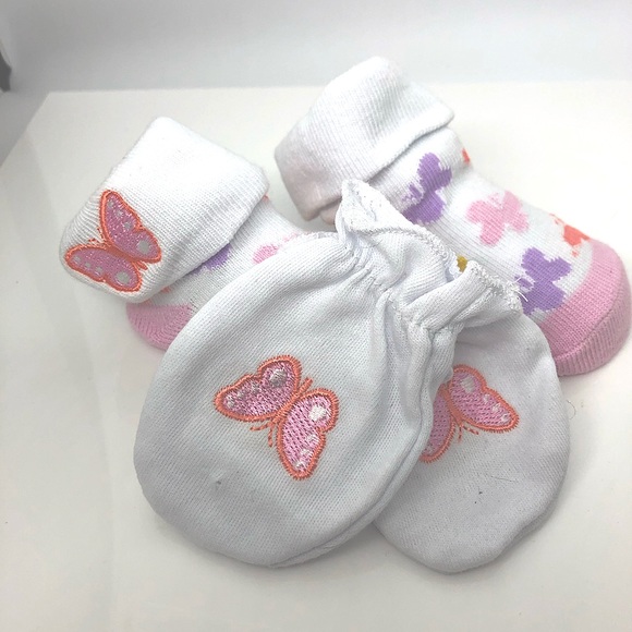 Stepping Stones Socks & Mitts Set - Picture 2 of 4